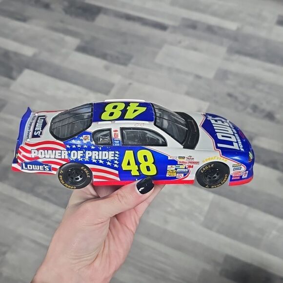 Diecast Model Car Lowe's Power of Pride #48 - Picture 1 of 1